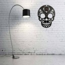 Ceas de perete metalic Krodesign Skull, diametru 45 cm, negru