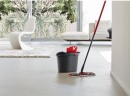 Set de curățare Vileda Ultramax TURBO mop+găleată + FROSCH gratuit